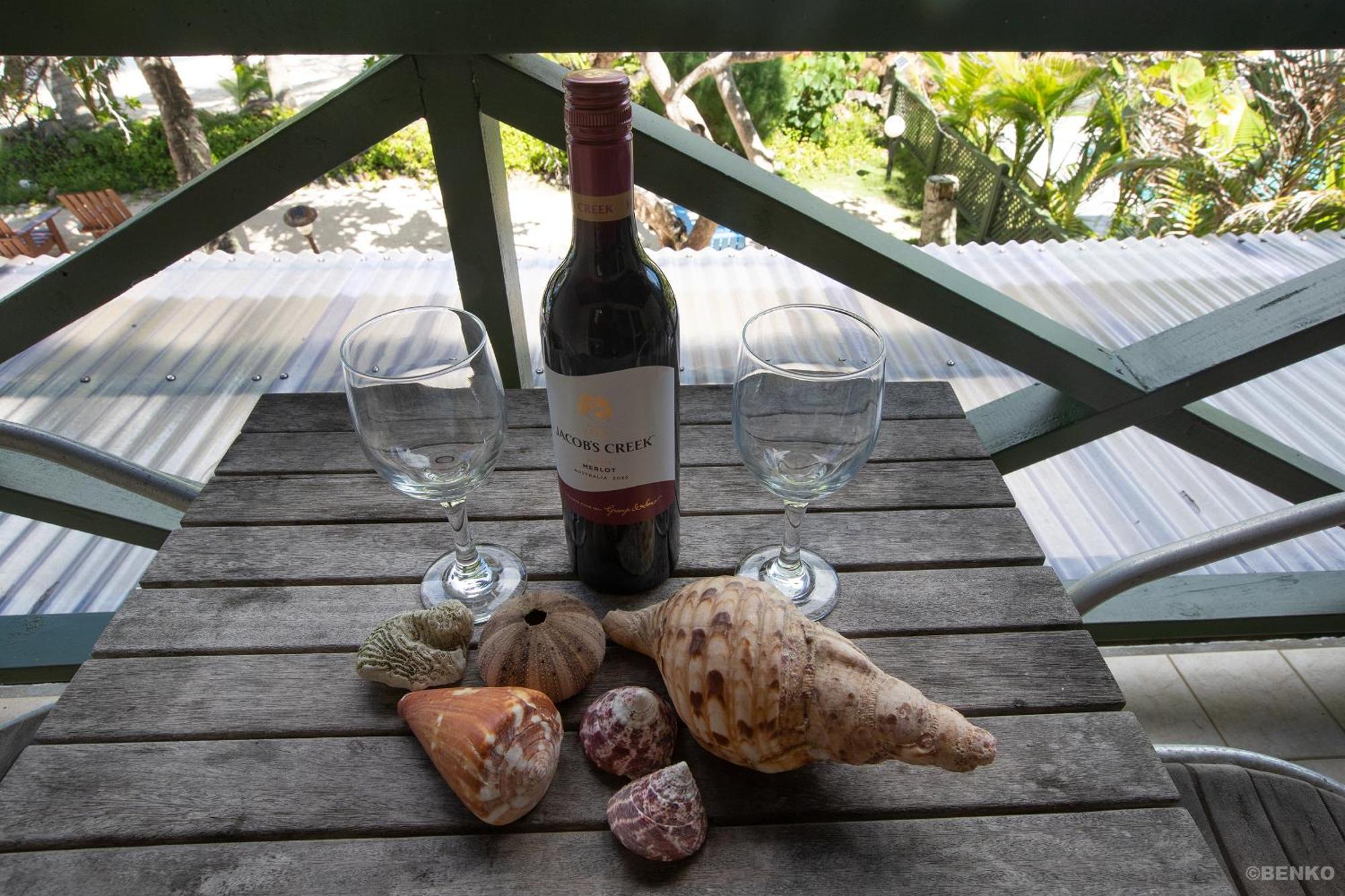 Avana Waterfront Apartments Rarotonga Eksteriør billede
